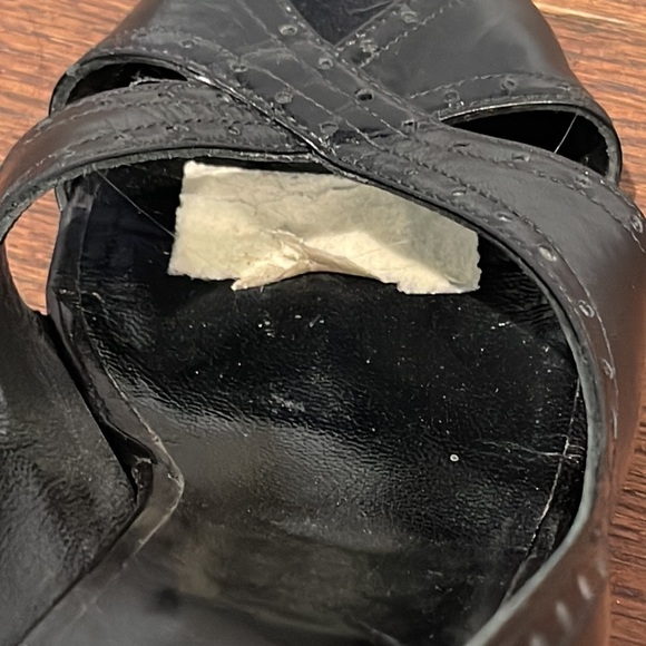 MANOLO Blahnik Black Peep Toe Pumps Size 39/9 - Picture 8 of 8